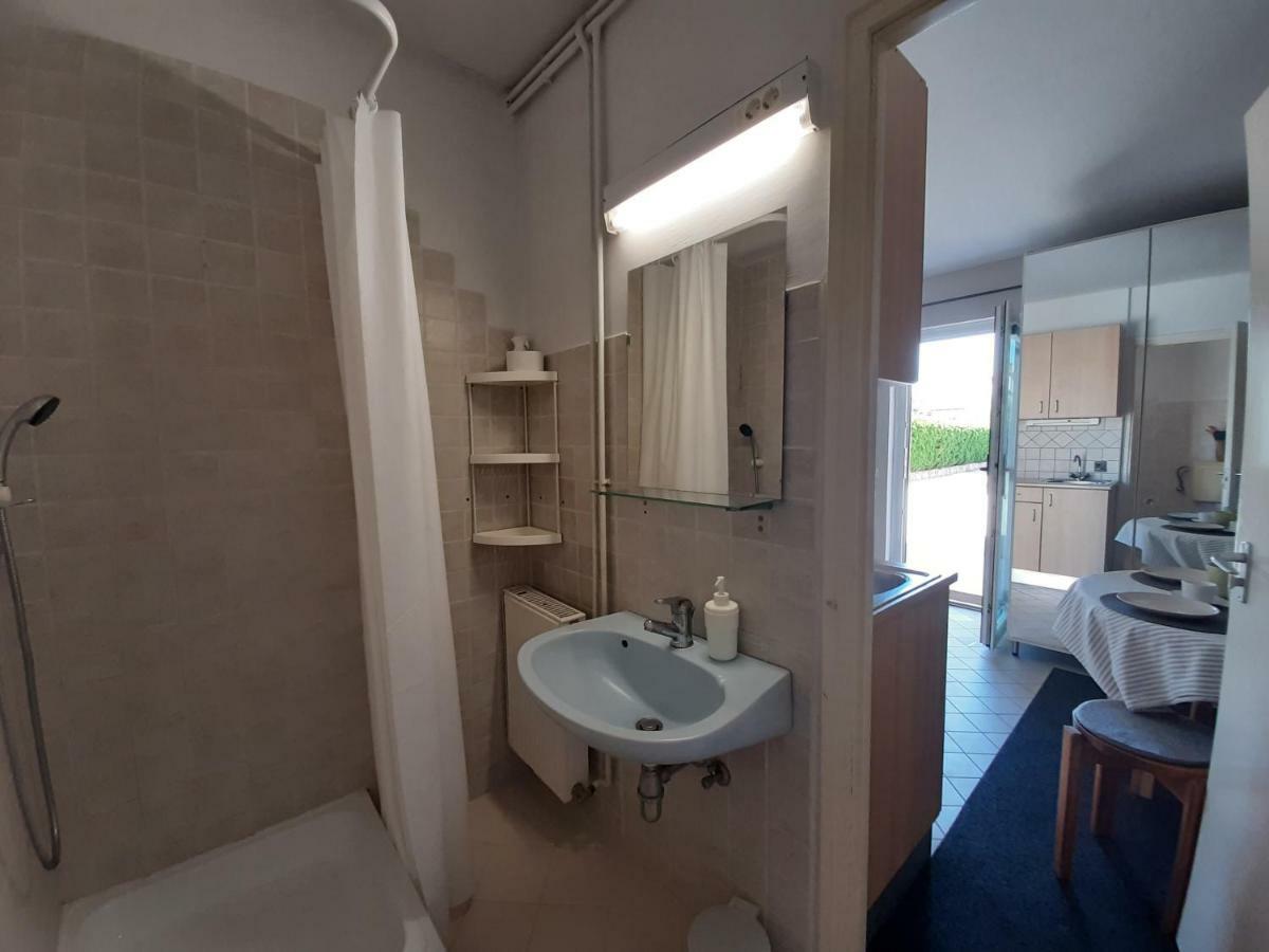 Familia Apartmanhaz Keszthely Exterior photo
