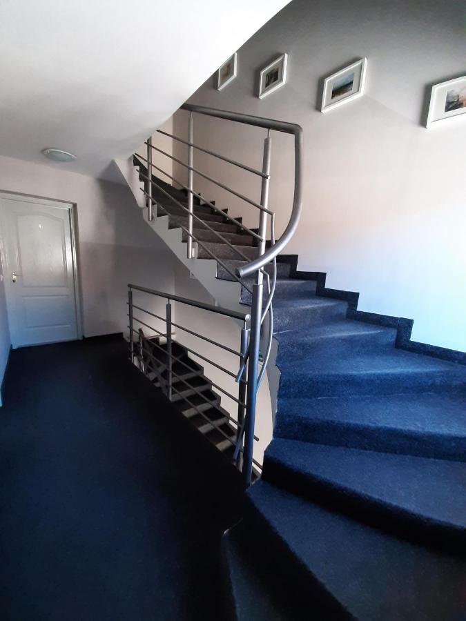 Familia Apartmanhaz Keszthely Exterior photo